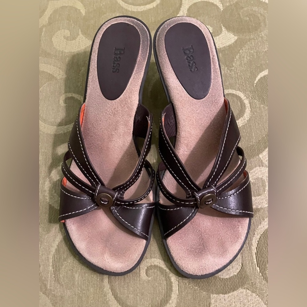 Bass Brown Sandal- Size 7